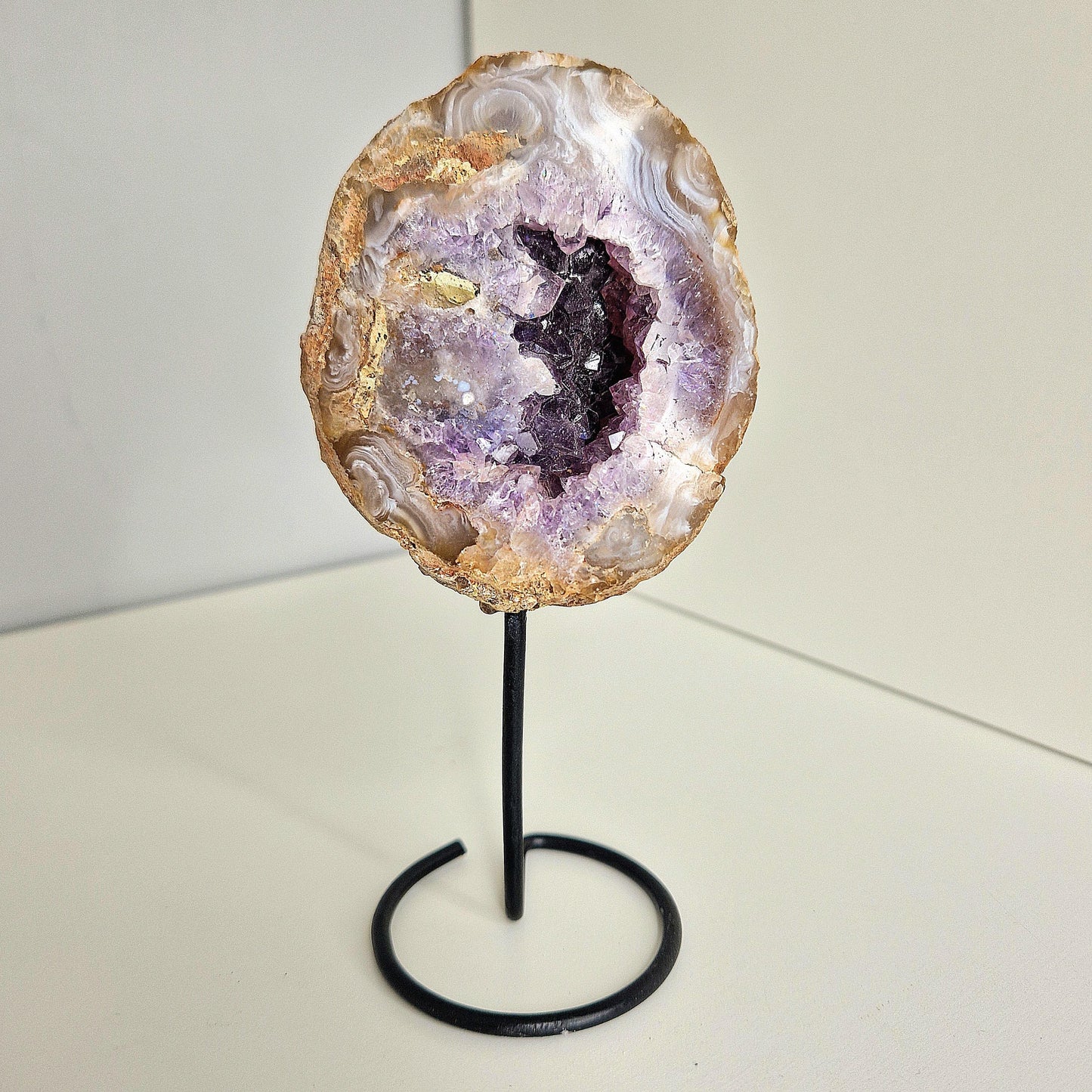 Achat-Geode auf Halter