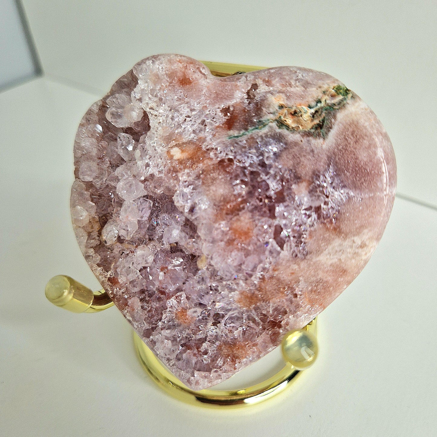 Rosa Amethyst Herz auf Halter