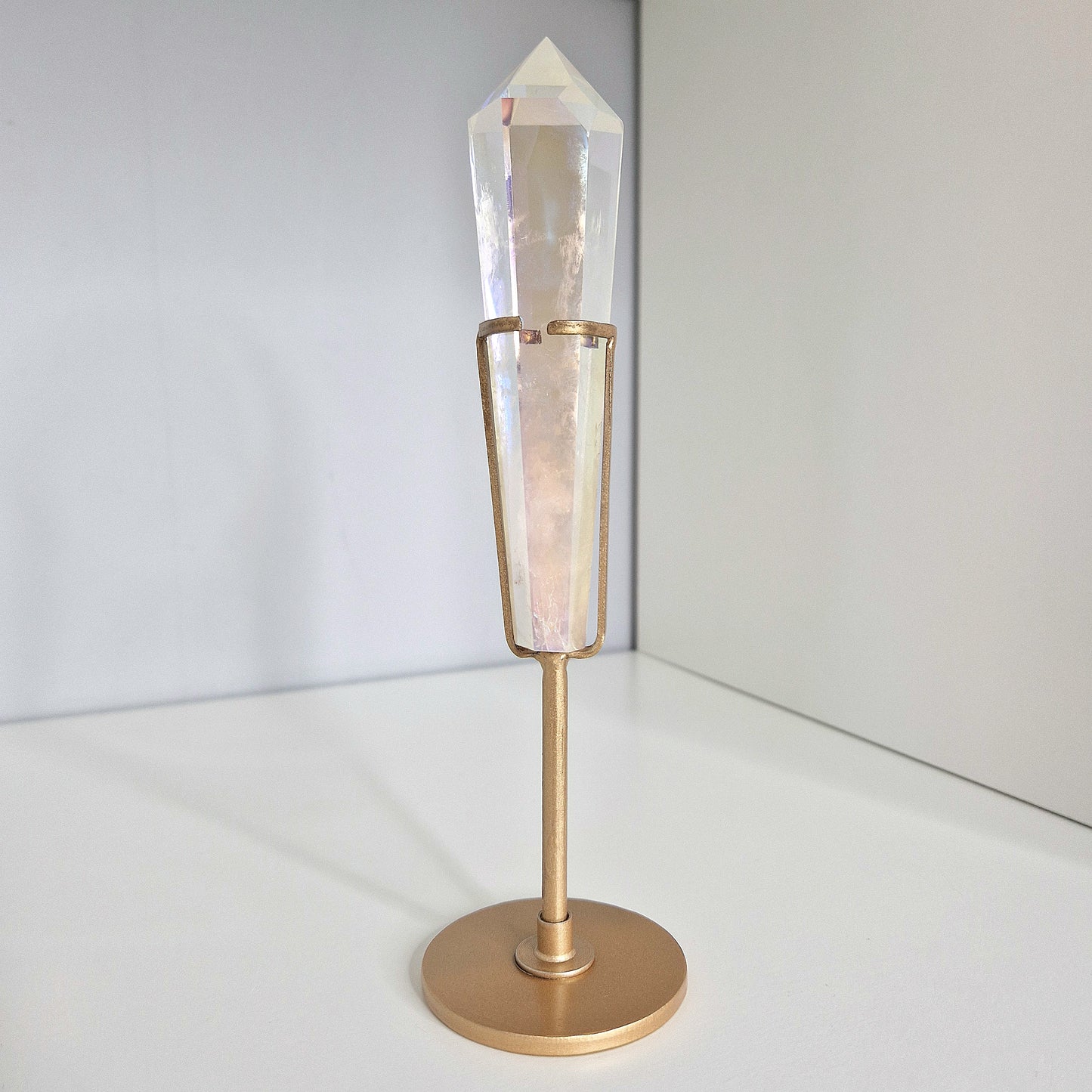 Aura Kwarts scepter op houder
