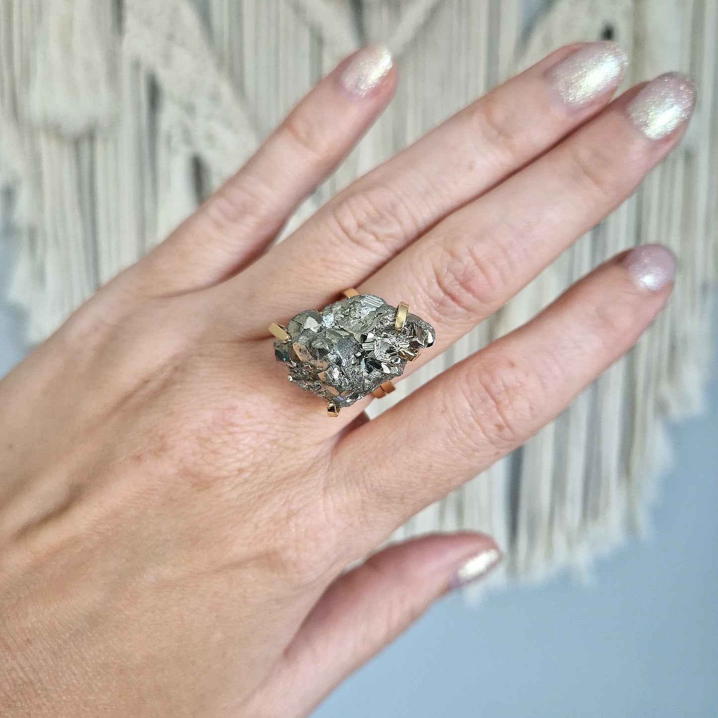Pyriet ring