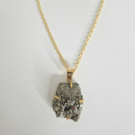 Pyriet hanger met ketting- goud